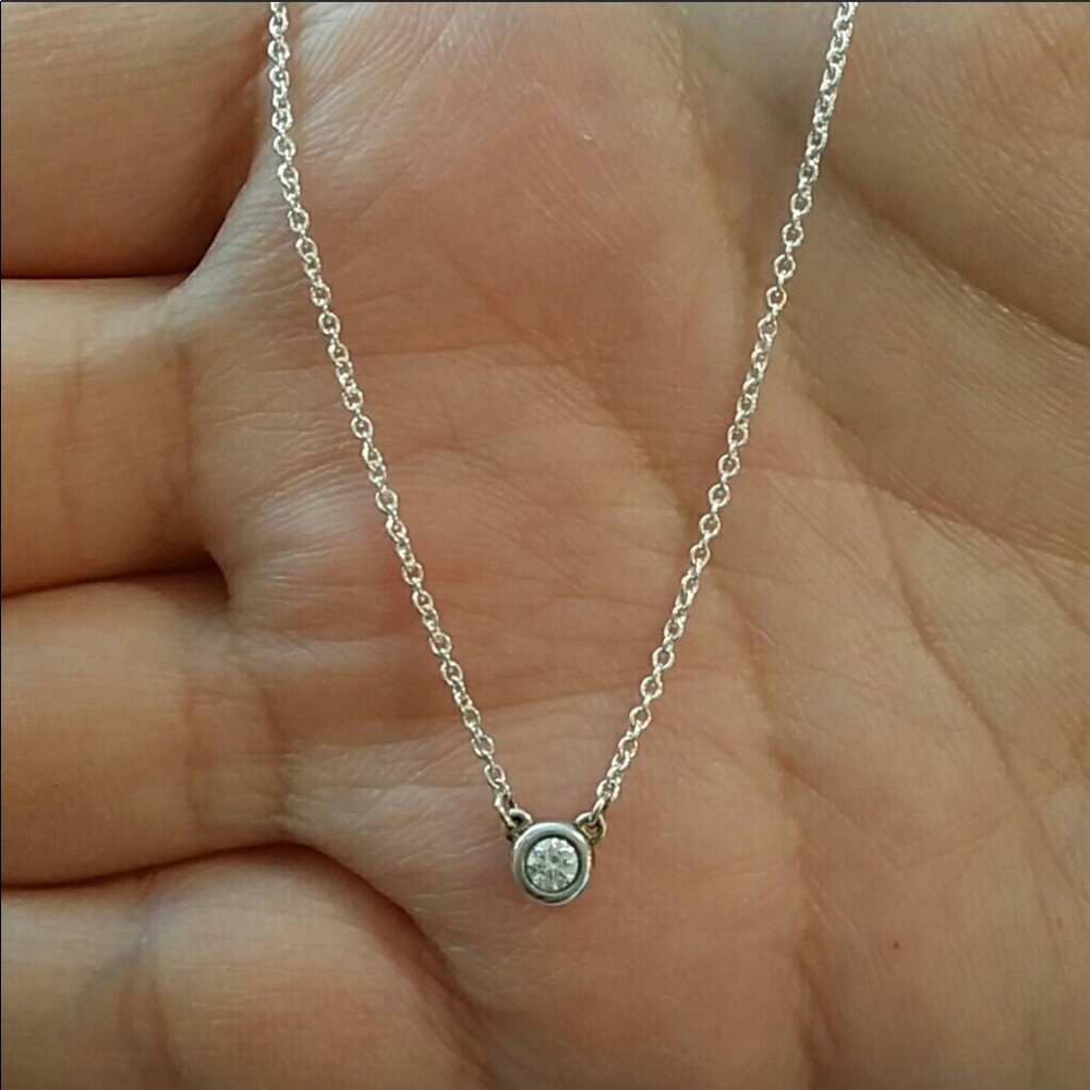 Elsa Peretti .07 díamond necklace